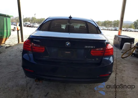 2013 BMW 328 I Sulev z USA, uszkodzony, nr VIN WBA3C1C56DF444808